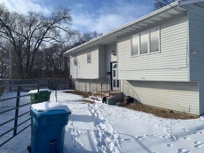 property at 116 Chestnut St