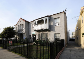 843 in Los Angeles, CA - Building Photo