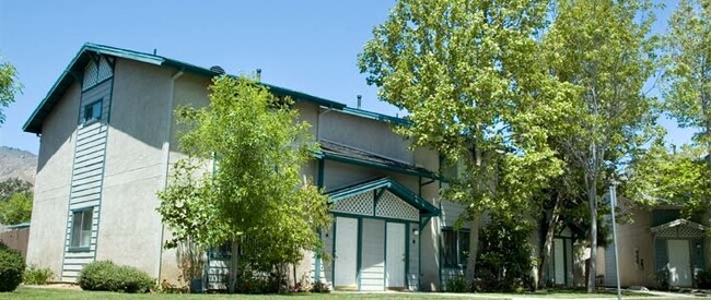 Colina Vista Apartments