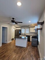 258 Jennings Rd in Fairfield, CT - Building Photo