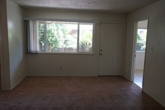 5356 Elsinore Way in Fair Oaks, CA - Building Photo - Building Photo