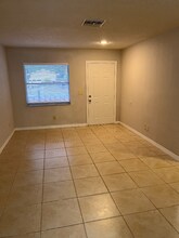 625 Wildwood Way in Clearwater, FL - Foto de edificio - Building Photo