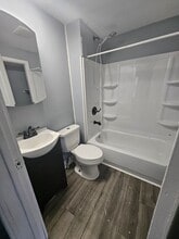 213 E 28th St in Erie, PA - Building Photo - Building Photo