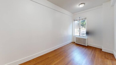 2679 Larkin St in San Francisco, CA - Foto de edificio - Building Photo