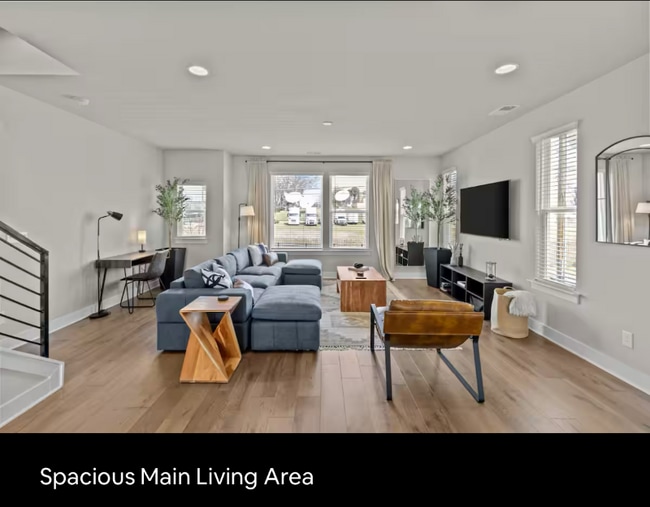 property at 2115 Isom St