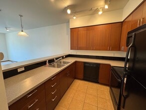 910 Gladstone St in Bellingham, WA - Building Photo - Building Photo