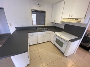 47-451-451 Aiali?i Pl in Kaneohe, HI - Building Photo - Building Photo