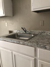 12427 Shay Ave in Baton Rouge, LA - Building Photo - Building Photo