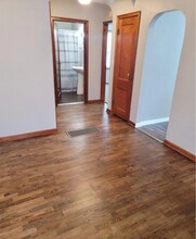 321 W RR Ave in Silver Lake, KS - Building Photo - Building Photo