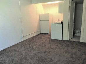 6418 University Ave in Middleton, WI - Building Photo - Building Photo