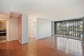 1311 Delaware Ave SW in Washington, DC - Building Photo - Building Photo