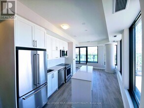 3006-3006 William Cutmore Blvd in Oakville, ON - Building Photo - Building Photo