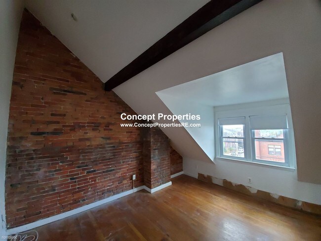 162 Broadway-Unit -# 2 in Somerville, MA - Foto de edificio - Building Photo