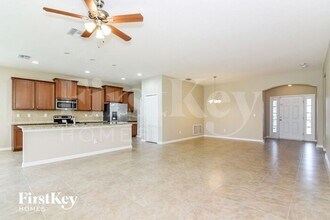 410 Blakely Ct in Ruskin, FL - Building Photo - Building Photo