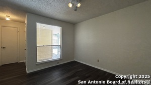 6530 Forest Village in San Antonio, TX - Building Photo - Building Photo