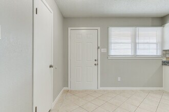 4916 46th St in Lubbock, TX - Building Photo - Building Photo