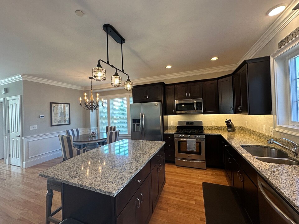 26 Acadia Ln in Exeter, NH - Building Photo