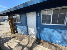 1914 Hearthstone Dr in Austin, TX - Building Photo