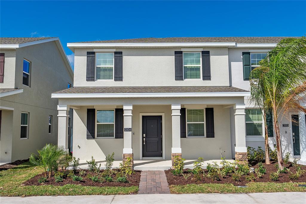 2004 Tohoqua Blvd in Kissimmee, FL - Building Photo