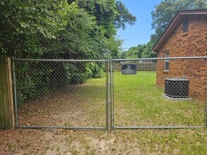 6207 Glenwood Dr in Milton, FL - Building Photo - Building Photo