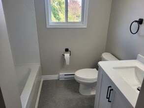 30 Leacock Ct in Dartmouth, NS - Building Photo - Building Photo