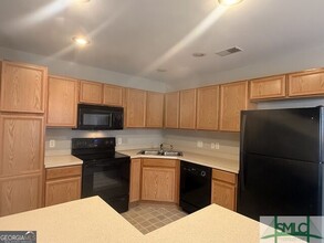257 Sonata Cir in Pooler, GA - Building Photo - Building Photo