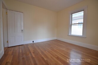 34 Harriet St, Unit 2 in Boston, MA - Building Photo - Building Photo