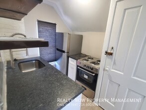 1333 W 61st St in Cleveland, OH - Foto de edificio - Building Photo