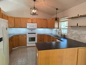704 S Shoreline Ct in Post Falls, ID - Building Photo - Building Photo