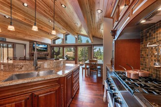 293 S Martin Dr in Zephyr Cove, NV - Building Photo - Building Photo