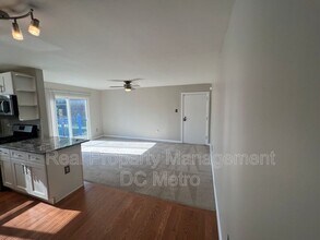 2333 16th St SE in Washington, DC - Foto de edificio - Building Photo
