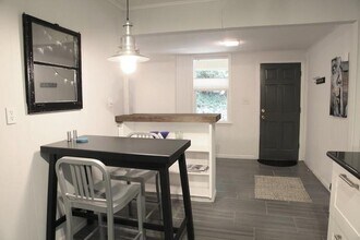 1932 Lebanon Dr NE in Atlanta, GA - Building Photo - Building Photo