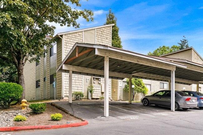 property at 2020 Grant Ave S