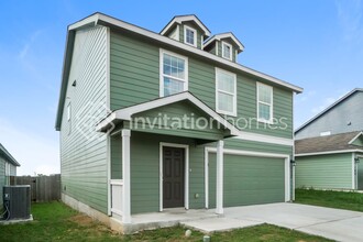 112 Hollywood Dr-Unit -F-124 in New Braunfels, TX - Building Photo - Building Photo