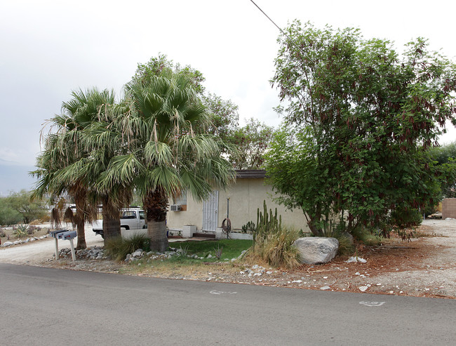 11771 Upland Way in Desert Hot Springs, CA - Building Photo - Building Photo