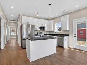 104 Joiner Ave in Elkton, KY - Building Photo - Building Photo