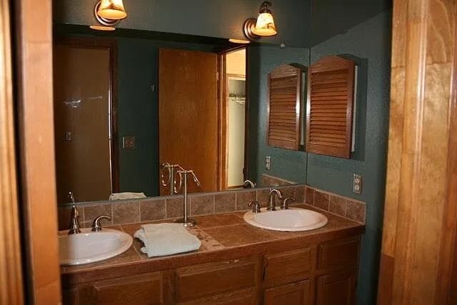 5725 W Atlantic Pl, Unit 304 in Lakewood, CO - Foto de edificio - Building Photo