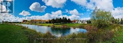 30 Village Gate Dr in Wasaga Beach, ON - Building Photo - Building Photo