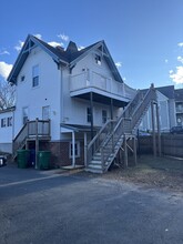 340 Linwood Ave, Unit #1 in Newton, MA - Building Photo - Building Photo