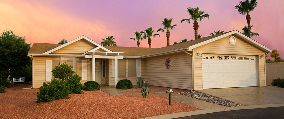 Las Palmas Active 55+ in Mesa, AZ - Building Photo