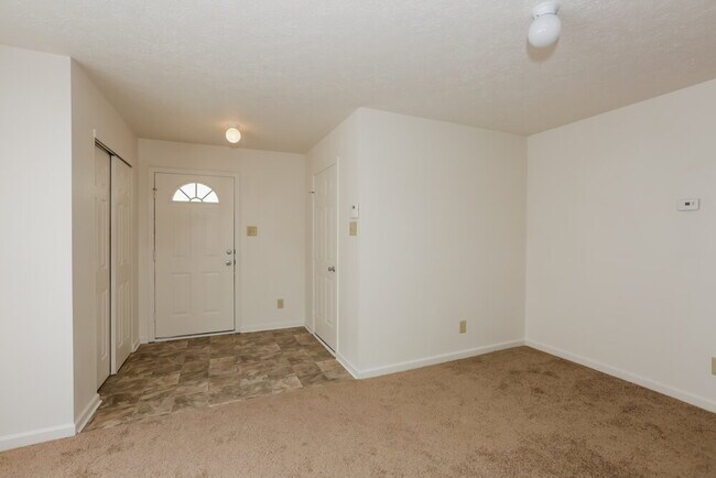 12328 Stowe Acres Dr in Charlotte, NC - Building Photo - Building Photo