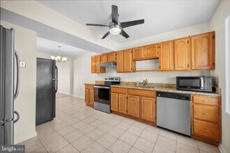 14797 Tamarack Pl in Woodbridge, VA - Building Photo - Building Photo
