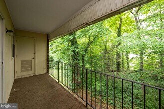 411 Stiles Ave in Maple Shade, NJ - Building Photo - Building Photo