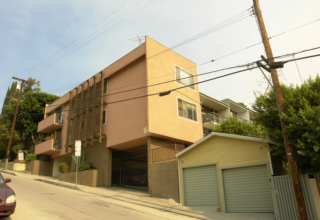 Sky Hill Crest in Los Angeles, CA - Foto de edificio - Building Photo