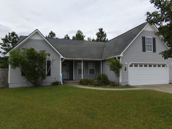 819 Fir Trail in Havelock, NC - Building Photo - Building Photo