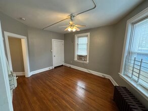 3235 Jefferson Ave in Cincinnati, OH - Building Photo - Building Photo