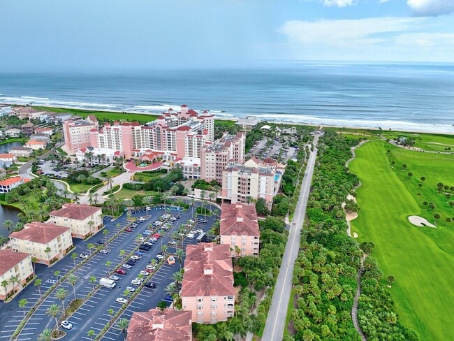 15 Ocean Crest Way in Palm Coast, FL - Building Photo - Building Photo