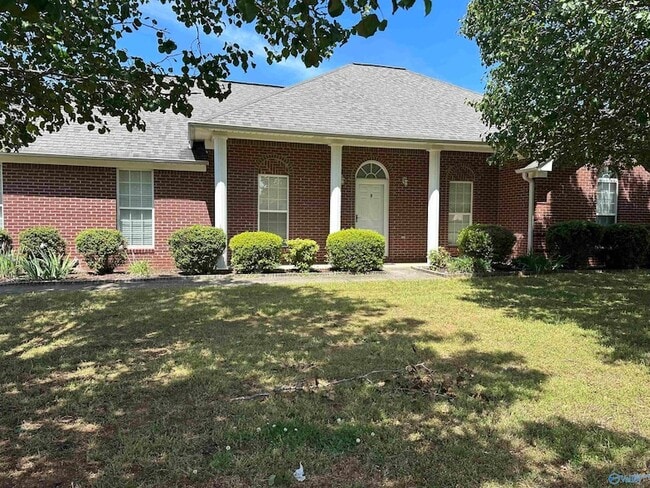 property at 101 Fawn Forest Dr