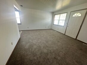 806A E Jefferson St in Valparaiso, IN - Building Photo - Building Photo