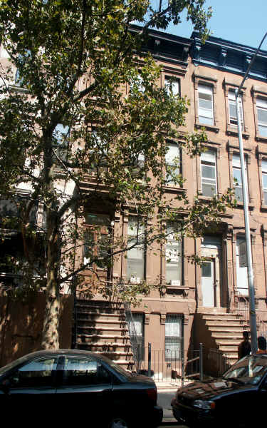 19 W 127th St in New York, NY - Building Photo